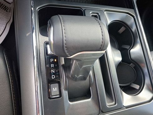 New 2025 Ford F150 Lariat w/ Equipment Group 502A High image 12