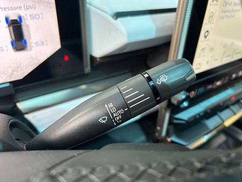 Used 2024 GMC Hummer EV 3X AWD/4WD image 57