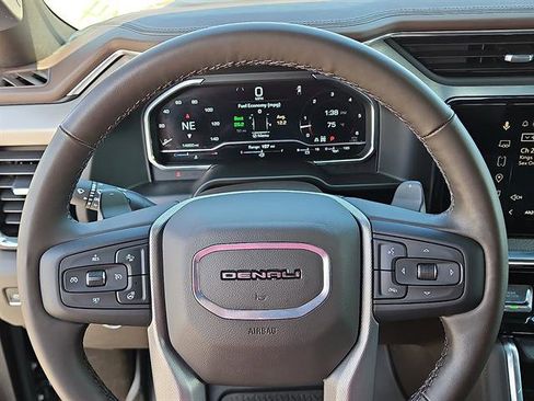 Used 2024 GMC Sierra 1500 Denali w/ Denali Reserve Package image 15