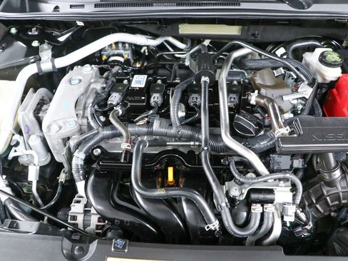 Used 2021 Nissan Sentra SV FWD image 28