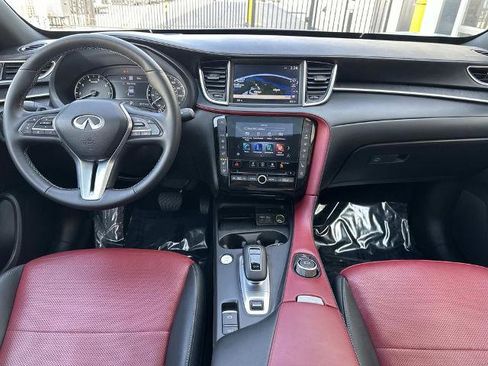 Certified 2025 INFINITI QX55 Sensory image 11