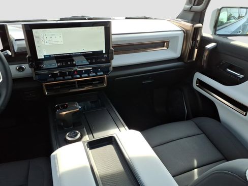 Used 2024 GMC Hummer EV 3X w/ Omega Edition AWD/4WD image 14