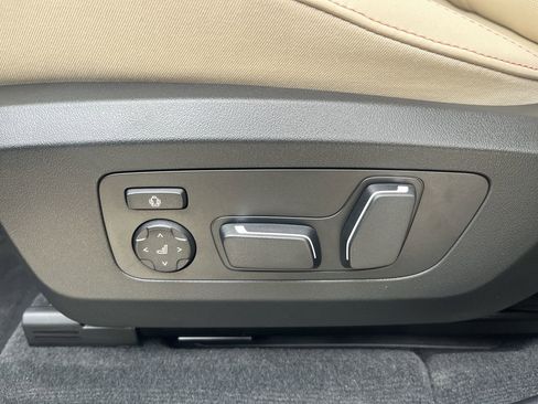 Used 2026 BMW X3 xDrive30 w/ Premium Package image 15