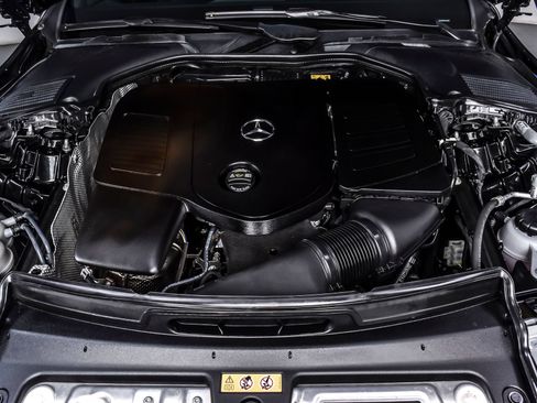 Used 2024 Mercedes-Benz C 300 4MATIC Sedan w/ Advanced USB Package image 11