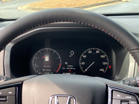 Used 2026 Honda Odyssey Sport-L image 23