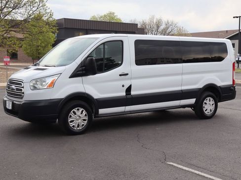 Used 2015 Ford Transit 350 XLT image 10