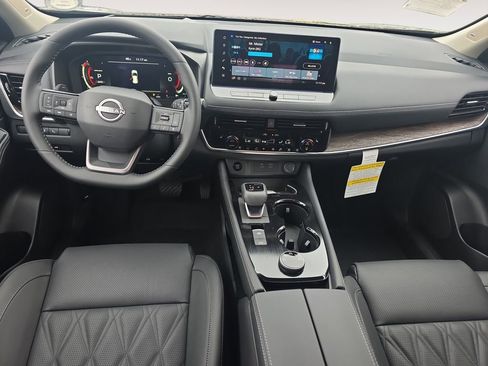 New 2026 Nissan Rogue Platinum w/ Platinum Premium Package image 10