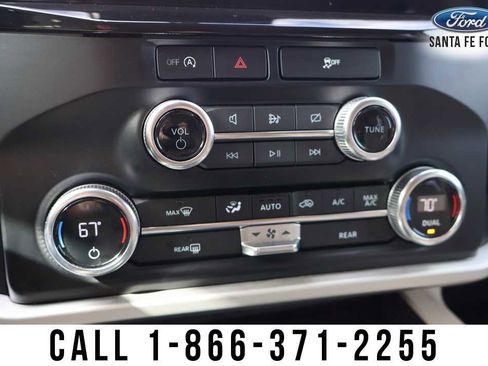 Used 2024 Ford Expedition XLT image 40