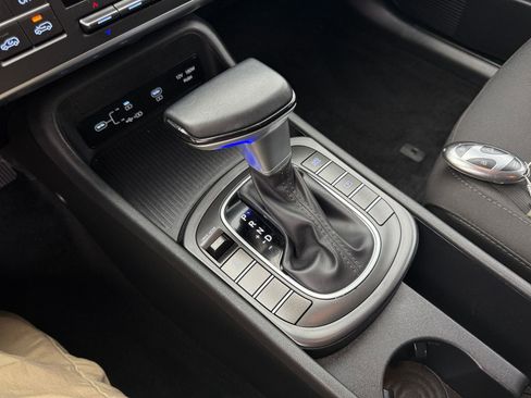 Used 2025 Hyundai Kona SEL image 40