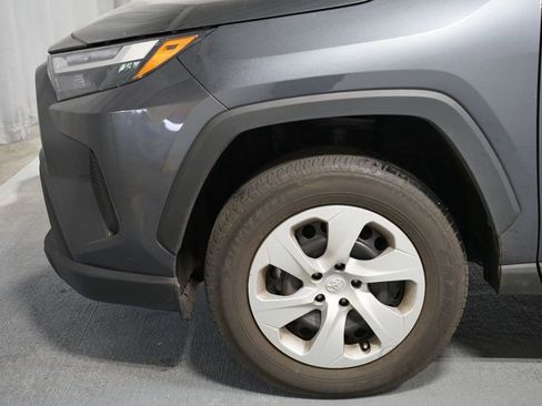 Used 2023 Toyota RAV4 LE image 5