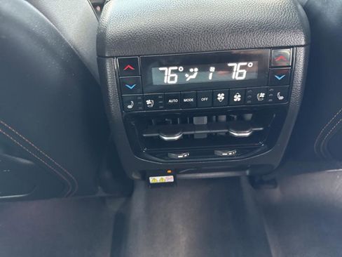 Used 2022 Jeep Grand Cherokee Summit image 36