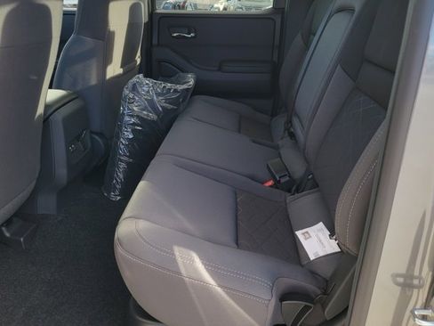 New 2026 Nissan Frontier SV image 7