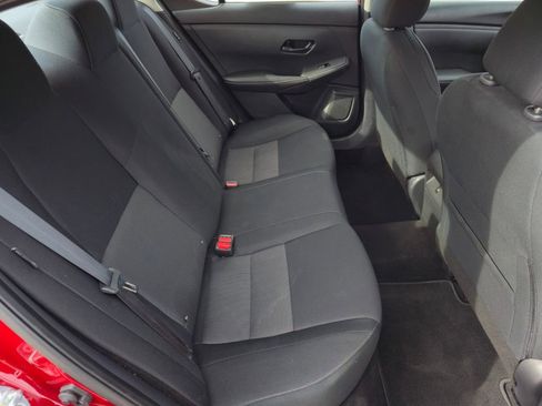 Used 2024 Nissan Sentra SV image 30