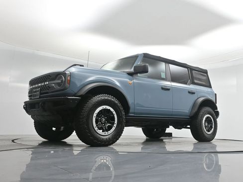 Certified 2021 Ford Bronco Badlands w/ Sasquatch Package image 45