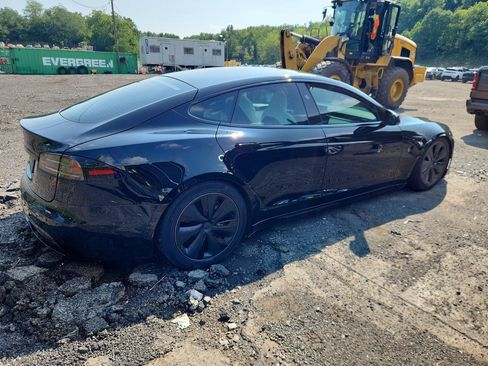 Used 2024 Tesla Model S AWD/4WD image 4