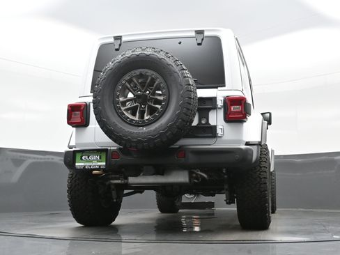 New 2025 Jeep Wrangler Unlimited Rubicon 392 image 14