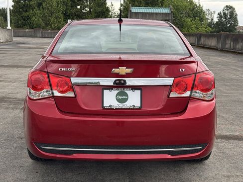 Used 2012 Chevrolet Cruze LT w/ RS Package FWD image 4