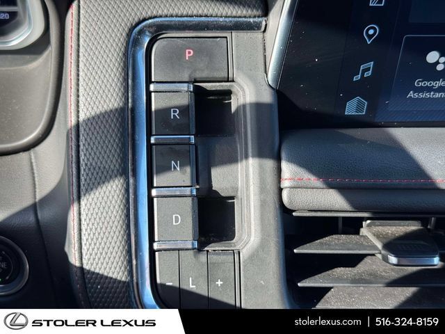 Used 2023 Chevrolet Suburban RST w/ Luxury Package AWD/4WD image 33
