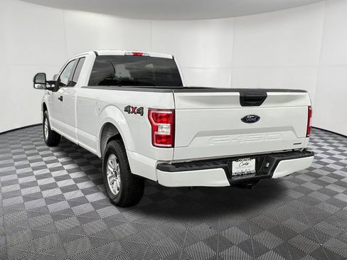 Used 2018 Ford F150 XLT w/ Max Trailer Tow Package image 4
