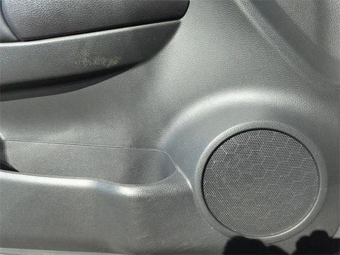 Certified 2018 Nissan Rogue SL w/ Premium Package image 27