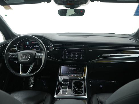 Used 2021 Audi Q7 3.0T Premium Plus image 14