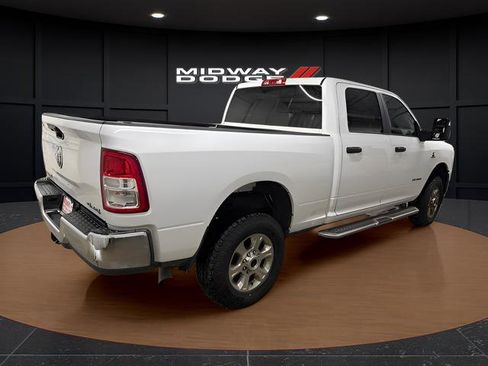 Used 2024 RAM 2500 Big Horn AWD/4WD image 29