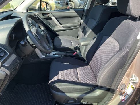 Used 2016 Subaru Forester 2.5i Premium w/ Popular Package #2 AWD/4WD image 11
