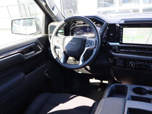 Used 2025 Chevrolet Silverado 1500 LT Trail Boss w/ Protection Package image 14