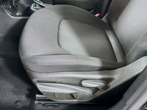 Used 2018 Jeep Renegade Sport w/ Power & Air Group image 20