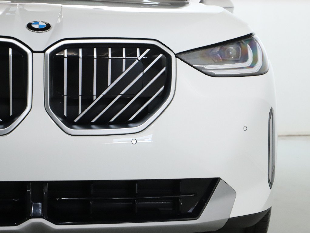 Used 2026 BMW X3 xDrive30i w/ Convenience Package AWD/4WD image 8