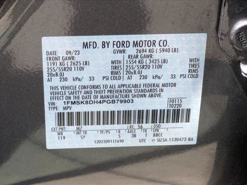 Used 2023 Ford Explorer XLT w/ Equipment Group 202A AWD/4WD image 27