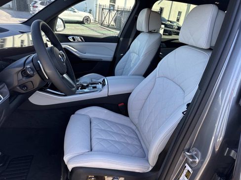 New 2026 BMW X5 sDrive40i w/ M Sport Package image 22