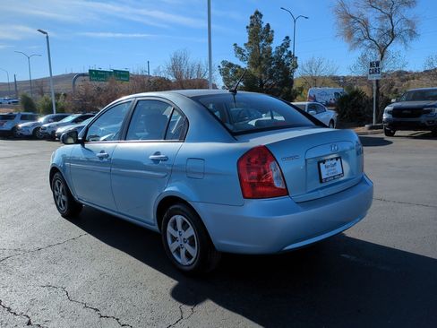 Used 2011 Hyundai Accent GLS w/ Premium Pkg 4 image 6