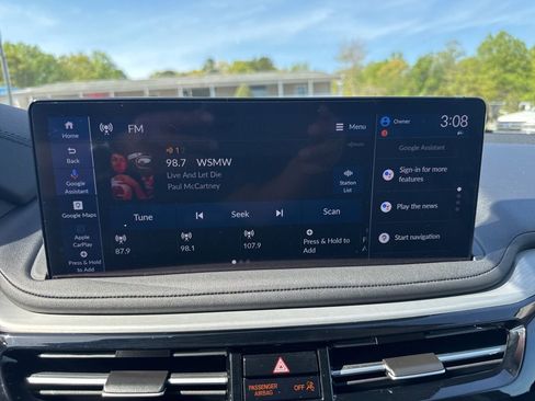 Used 2025 Acura MDX w/ Technology Package image 20