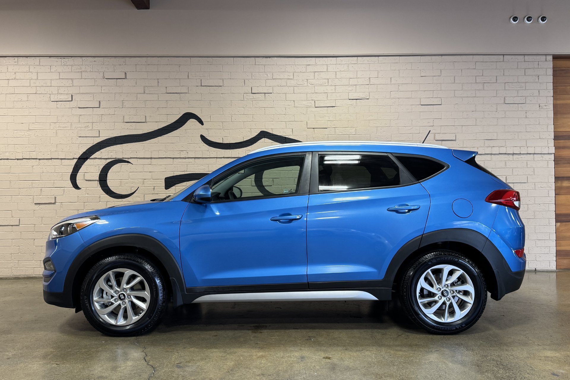 Used 2017 Hyundai Tucson SE w/ SE Popular Package 02 AWD/4WD image 6