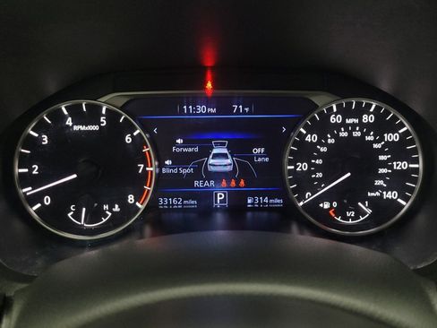 Used 2023 Nissan Altima 2.5 SV image 23