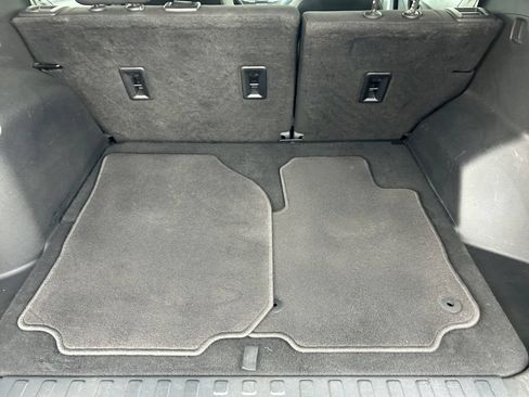 Used 2022 Chevrolet Equinox LT FWD image 21