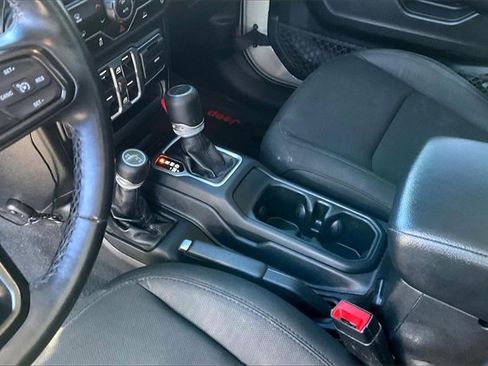 Used 2020 Jeep Gladiator Sport w/ Quick Order Package 24S image 14