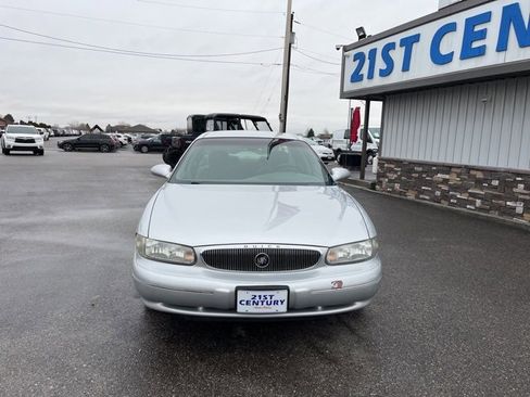 Used 2001 Buick Century Custom w/ Premium Pkg image 2