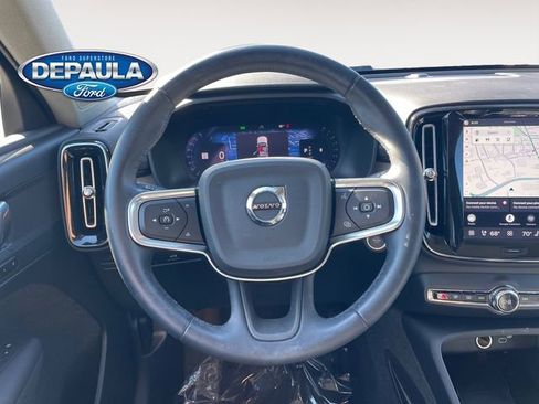 Used 2024 Volvo XC40 B5 Plus w/ Protection Package Premier AWD/4WD image 15