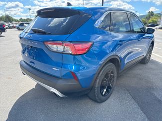 Used 2020 Ford Escape SE AWD/4WD video 3