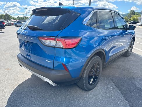 Used 2020 Ford Escape SE AWD/4WD image 3