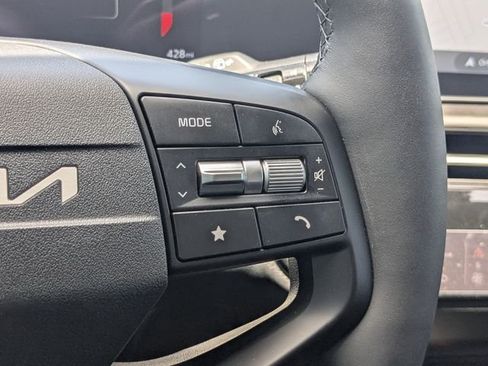 New 2026 Kia Sportage SX FWD image 33