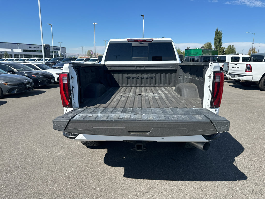 Used 2024 GMC Sierra 3500 Denali w/ Denali Reserve Package AWD/4WD image 15