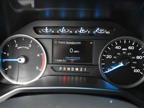 Used 2017 Ford F250 XLT AWD/4WD image 17