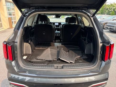 Used 2021 Kia Sorento SX AWD/4WD image 23