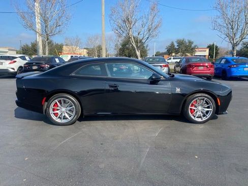 New 2025 Dodge Charger R/T Scat Pack w/ Track Pack image 6