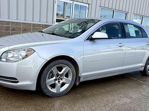 Used 2010 Chevrolet Malibu LT w/ Power Convenience Package image 6