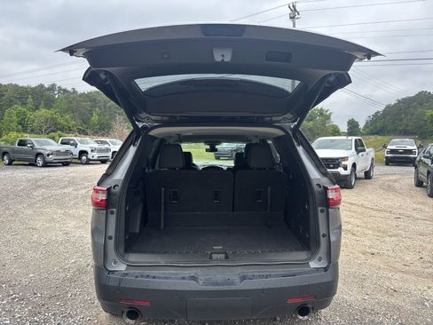 Used 2020 Chevrolet Traverse LT w/ LT Premium Package AWD/4WD image 26