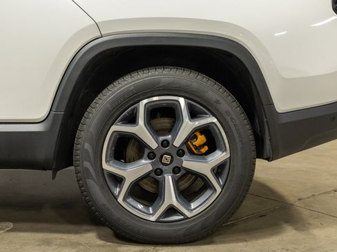 Used 2022 Rivian R1T Adventure AWD/4WD image 26